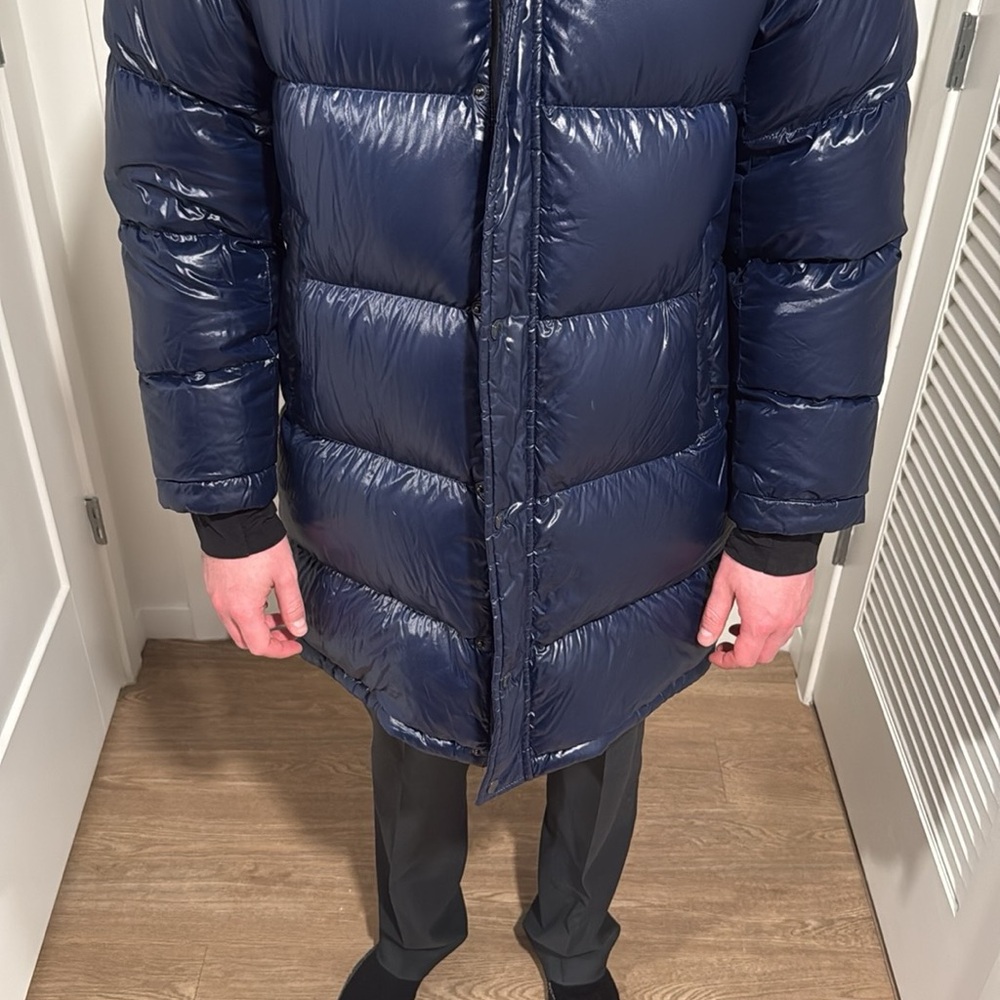 Aritzia Super Puff Jacket Navy Blue
